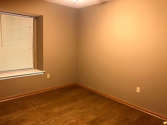 3rd image of 8623 Beekman Pl Unit C