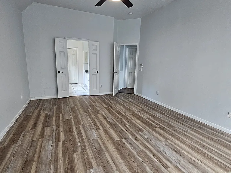 12310 Robin Meadow Cir — Photo 15