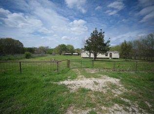 13959 Duck Creek Rd, Terrell, TX 75161