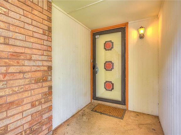 4th image of 3509 Chetwood Dr