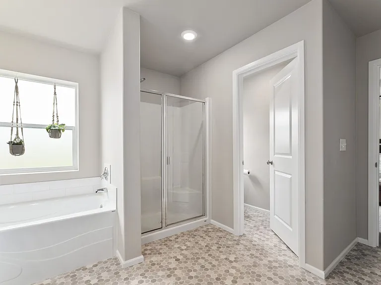 3273 Hanna Dr NE — Photo 24