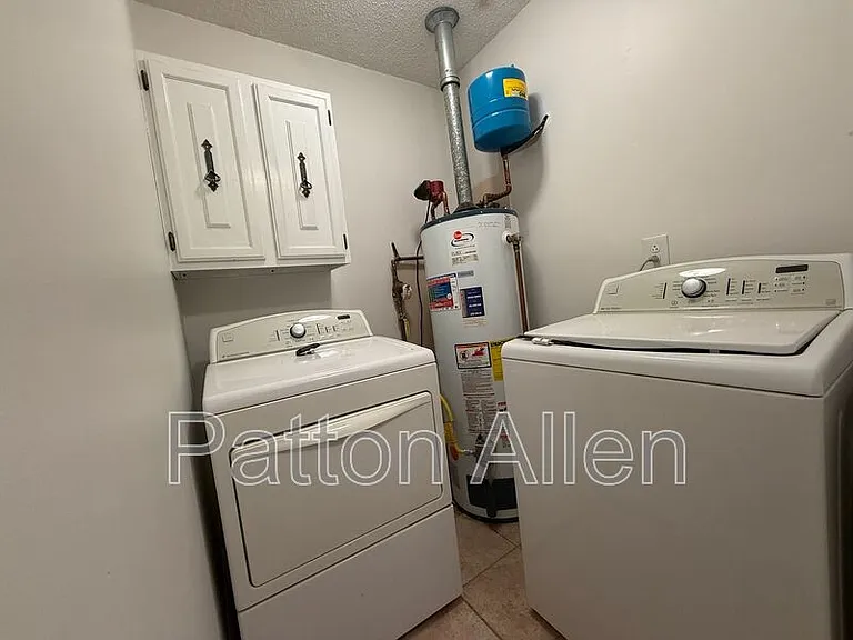105 Scottlynn Ct — Photo 8