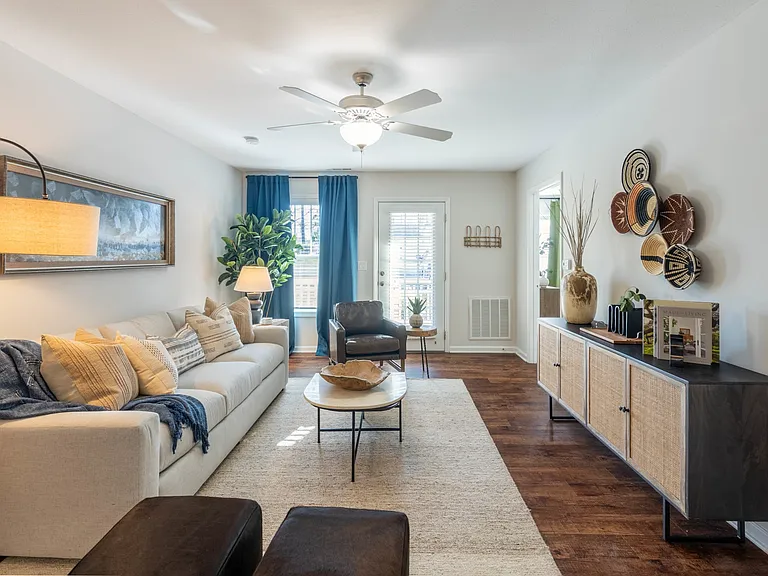 Luxe and Legends at Morganton Park Apartment Homes — Photo 20