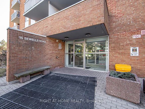 3rd image of 15 Sewells Rd #204