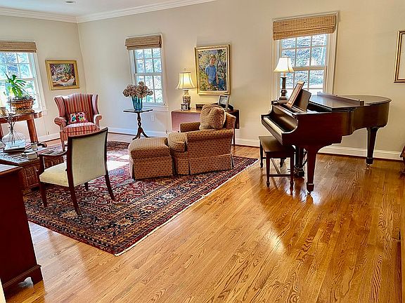 Living Room Main Level