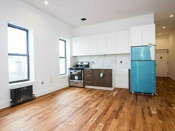 3rd image of 499 Washington Ave #16
