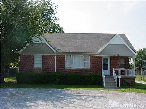 1st image of 4705 N Rockwell Ave