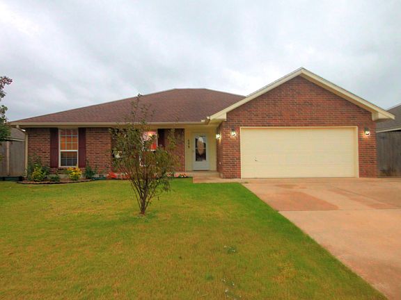2nd image of 408 Madison Place Dr