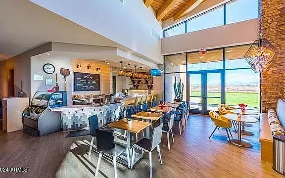 Clubhouse Bar & Kitchen
