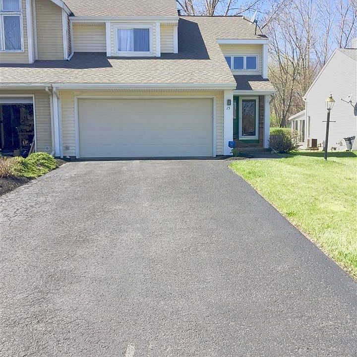 1st image of 15 Captains Blvd