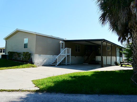 4th image of 11601 W Brightwater Ct