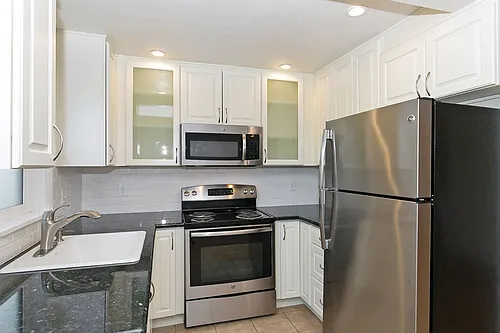 Bostonian Apartments Photo 1