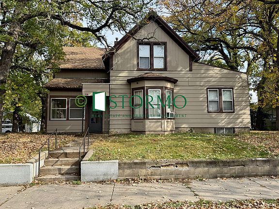 5th image of 914 8th Ave S #5