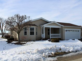 1706 Westphalian Ct, Grayslake, IL 60030