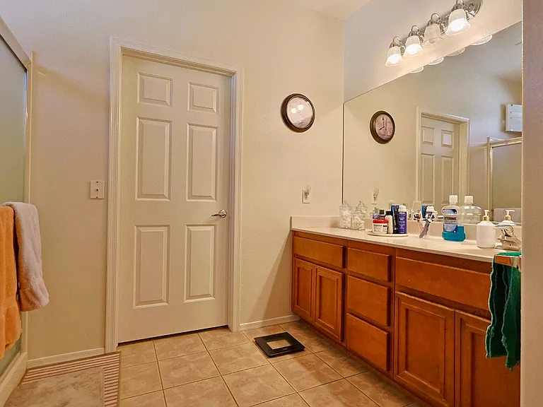 2876 Goldcreek St — Photo 17