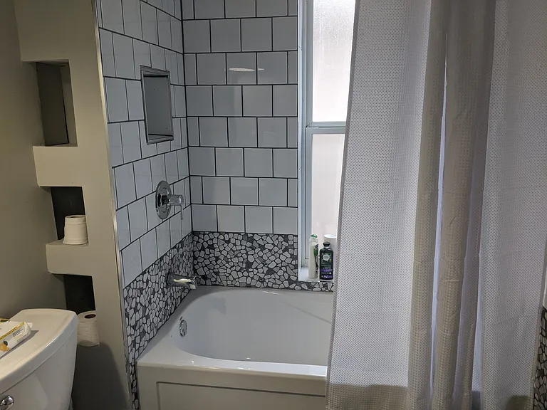 29 West Ave N #2 — Photo 7