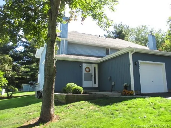 228 E Bass Ln, Suffield, CT 06078