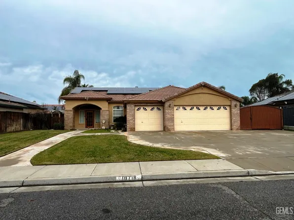 10718 Iron Creek Ave, Bakersfield, CA 93312