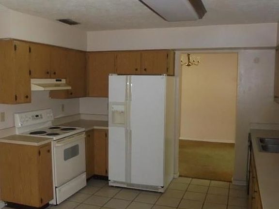 5th image of 3810 Southview Dr