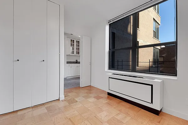 Rented by Cooper & Cooper Real Estate | media 27