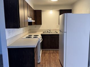 459 Hewitt Ave, Roseburg, OR 97470