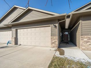 6803 S Tomar Rd, Sioux Falls, SD 57108