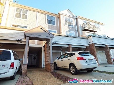 1st image of 44161 Mossy Brook Sq