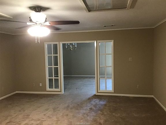 5th image of 2922 Cherry Creek Cir