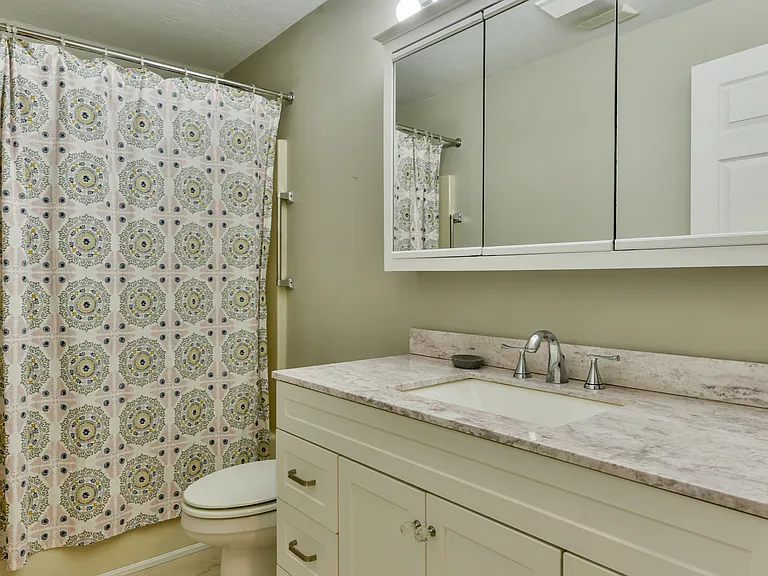 44 Elm St #306 — Photo 16