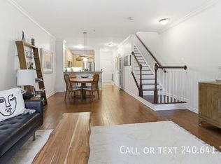 404 King Farm Blvd APT 8, Rockville, MD 20850