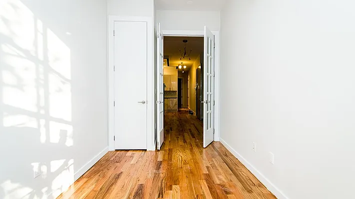 Rented by Nooklyn NYC LLC | media 16