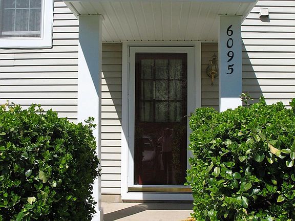 3rd image of 6095 Netherton St
