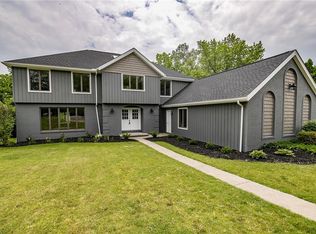 7360 Old Quarry Ln, Brecksville, OH