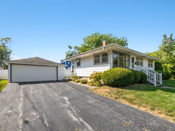 18314 Dundee Ave, Homewood, IL 60430