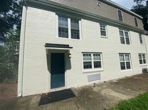 578 Harrop Ln #1, Williamsburg, VA 23185
