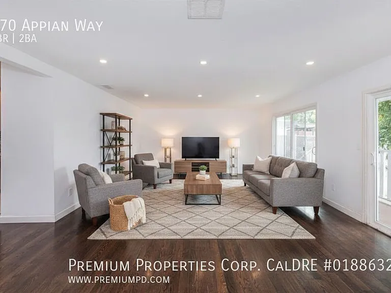 870 Appian Way — Photo 4