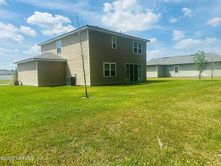 12573 Green Meadow Dr — Photo 7