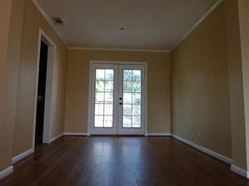 5th image of 2845 Avalon Dr