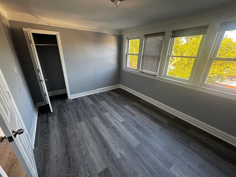 13 Poe Ave #3 — Photo 14