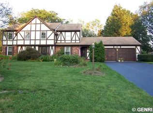 159 Hillrise Dr #E, Penfield, NY 14526