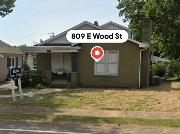 809 E Wood St, Paris, TN 38242