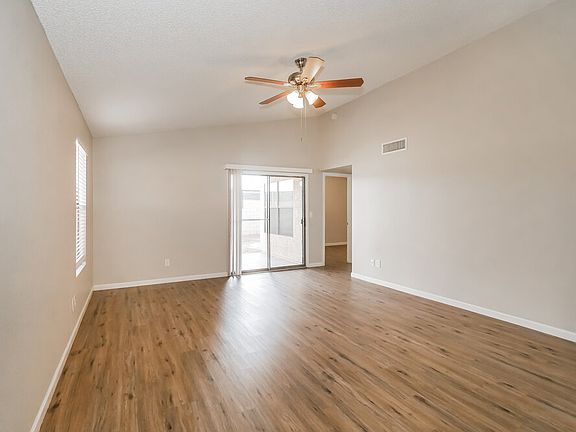 5th image of 4545 N 67th Ave Unit 1090