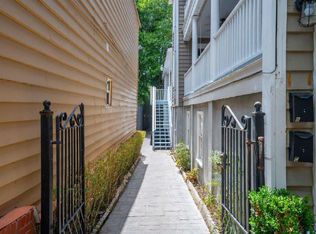 87 America St APT B, Charleston, SC 29403