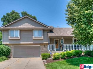 17124 Shirley St, Omaha, NE 68130