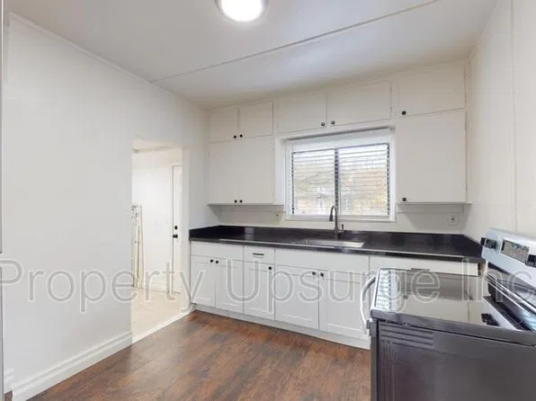 1889 3rd St, Anderson, CA 96007