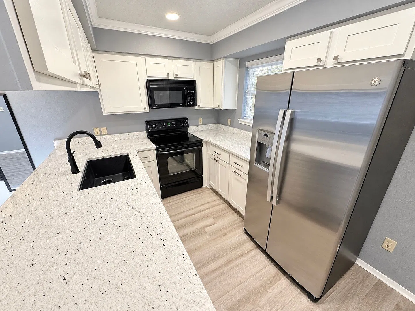 North Bossier Townhome! — Photo 2
