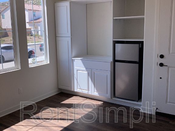 5th image of 30926 Foxhollow Dr