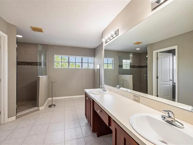8207 Water Tower Dr — Photo 16