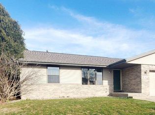 206 Winesap Ct, Janesville, WI 53548