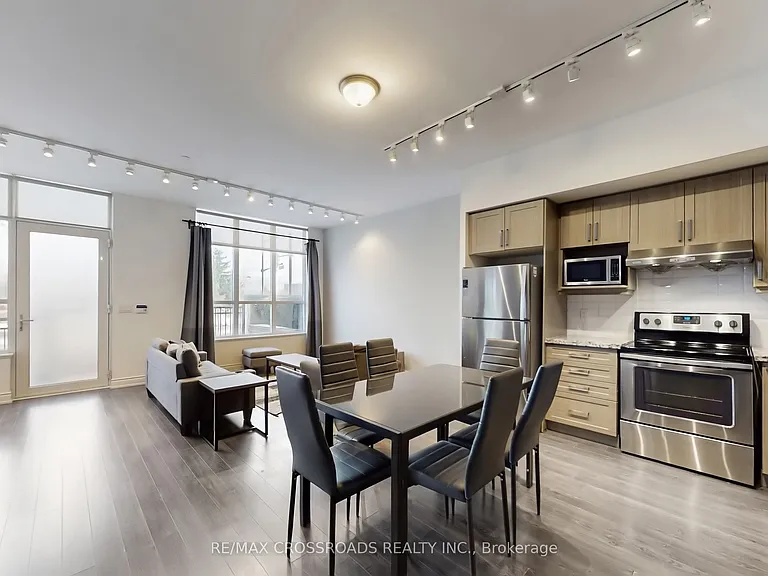 99 S Town Centre Blvd #109 — Photo 12